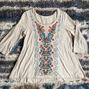 Caite Embroidered 3/4 Sleeve Top